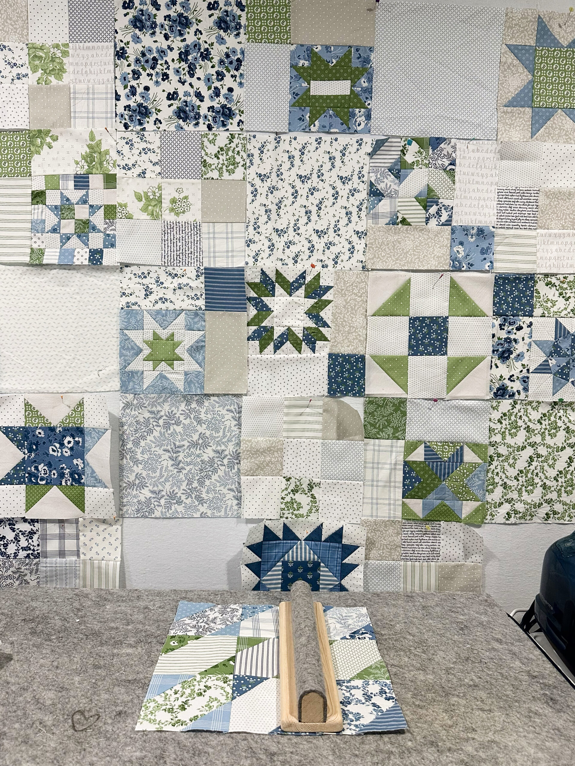 Oh, Happy Day! Sampler Sew Along Week 3 [& Background Cutting Info] –  Coriander Quilts